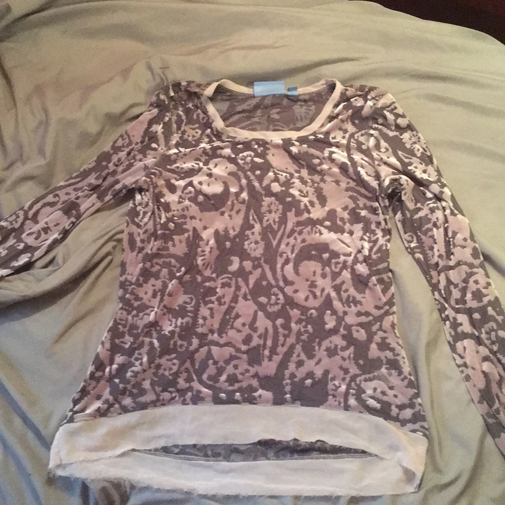 Long sleeved shirt